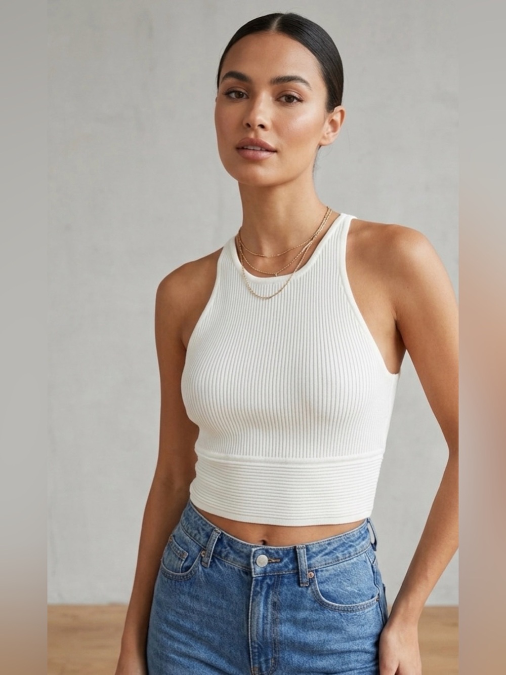 Who Doesn’t Know Why? brand Ribbed Cropped Top